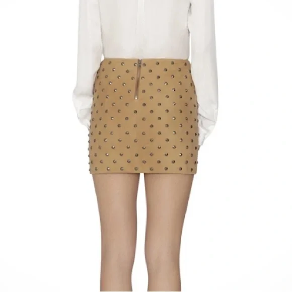 NEW Alice + Olivia Elana Studded Suede Mini Skirt Tan (Worn On TV) Size 6